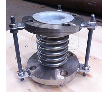 四氟<a href=http://www.wanfengkj.cn target=_blank class=infotextkey>補(bǔ)償器</a>2.jpg